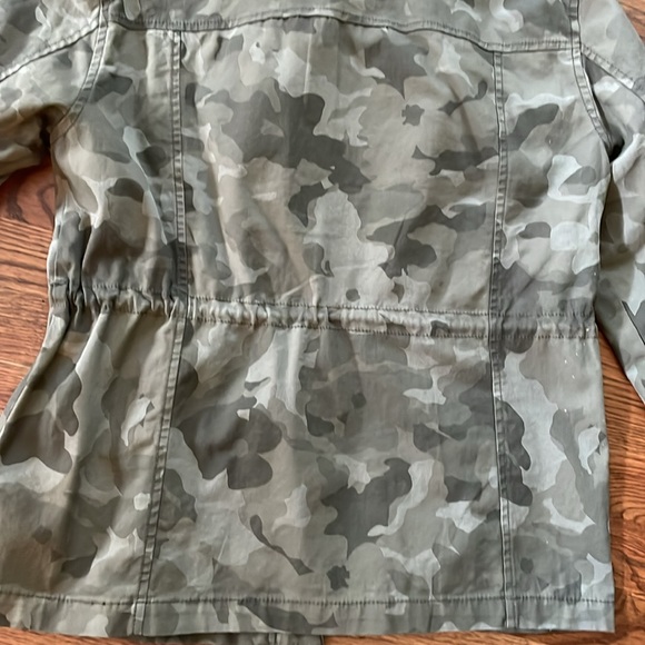 Old Navy Camo Utility Jacket - Picture 6 of 6